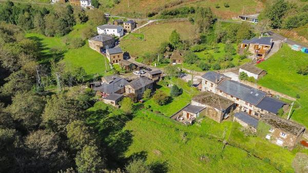 Casa rural en Vega de Zarza s/n photo 1