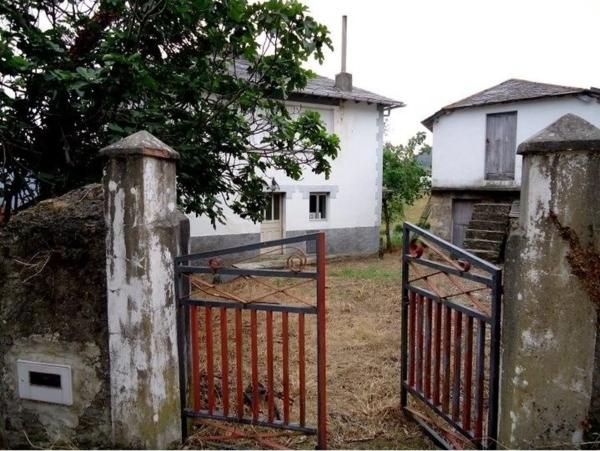 Casa rural en Ponticiella s/n Sn photo 1