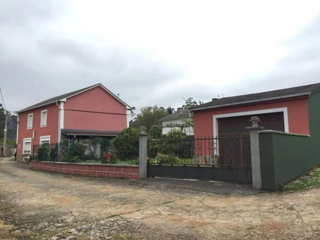 Properties for sale and rent in Spain photo 4