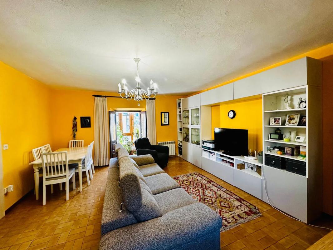Properties for sale and rent in Spain photo 2