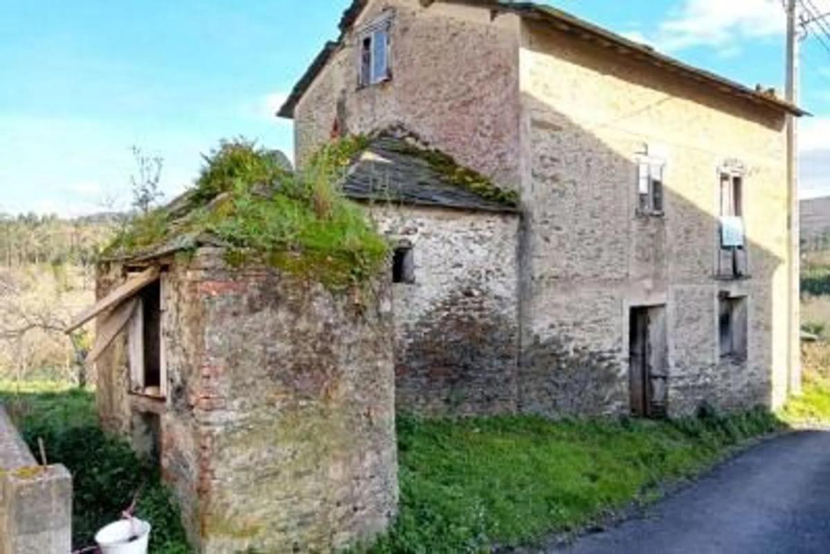 Properties for sale and rent in Spain photo 2
