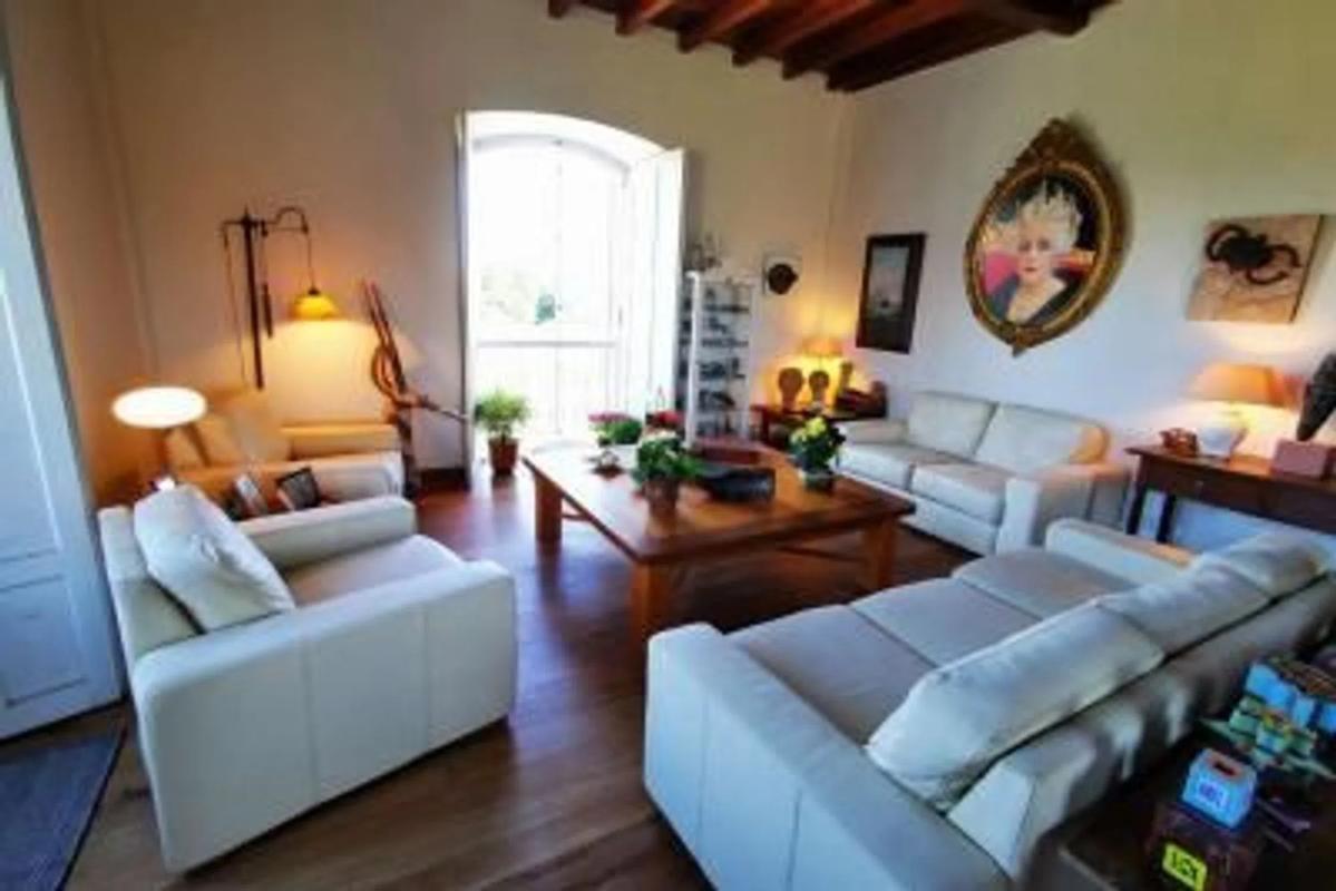 Properties for sale and rent in Spain photo 4