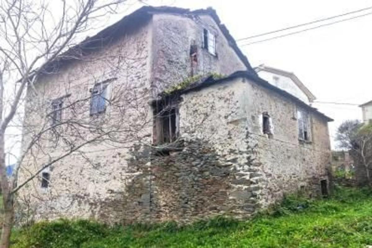 Properties for sale and rent in Spain photo 4