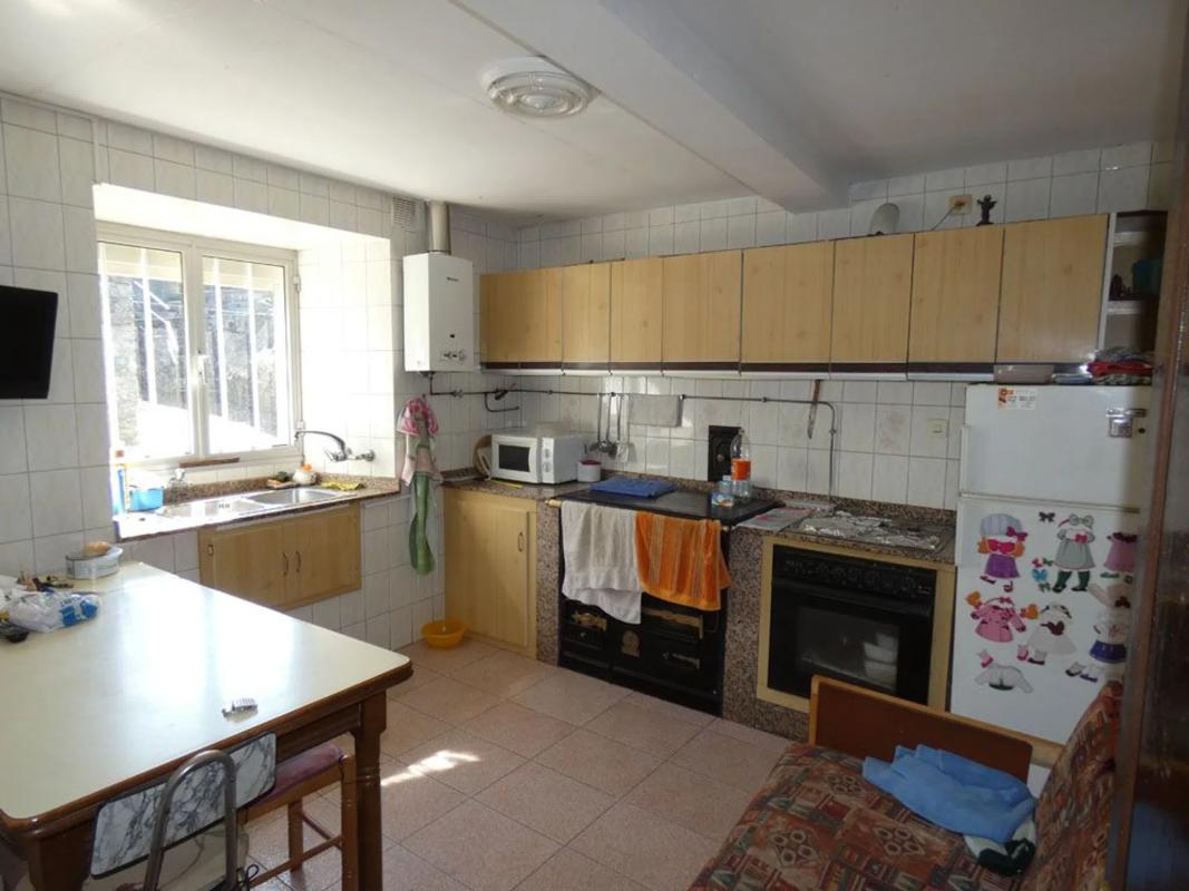 Properties for sale and rent in Spain photo 4