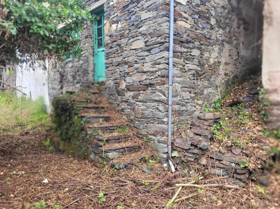 Properties for sale and rent in Spain photo 2