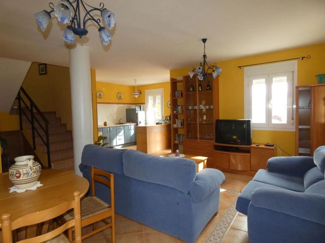 Недвижимость на продажу и в аренду в Испании photo 5