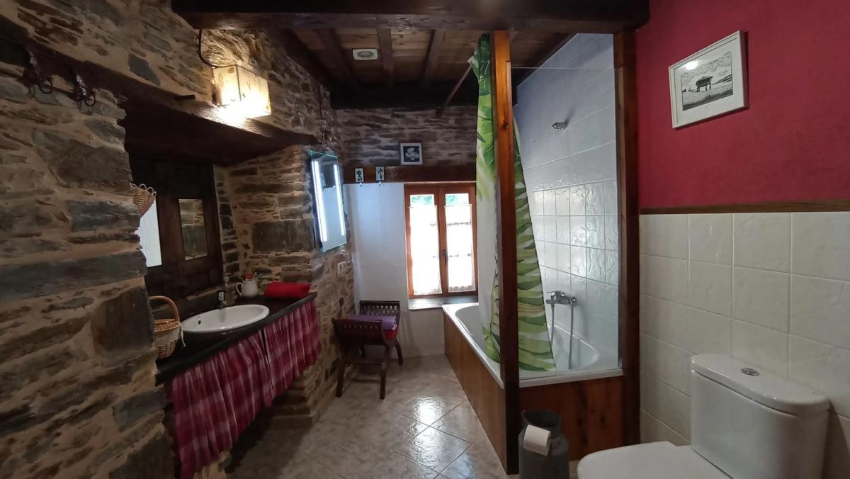 Properties for sale and rent in Spain photo 2