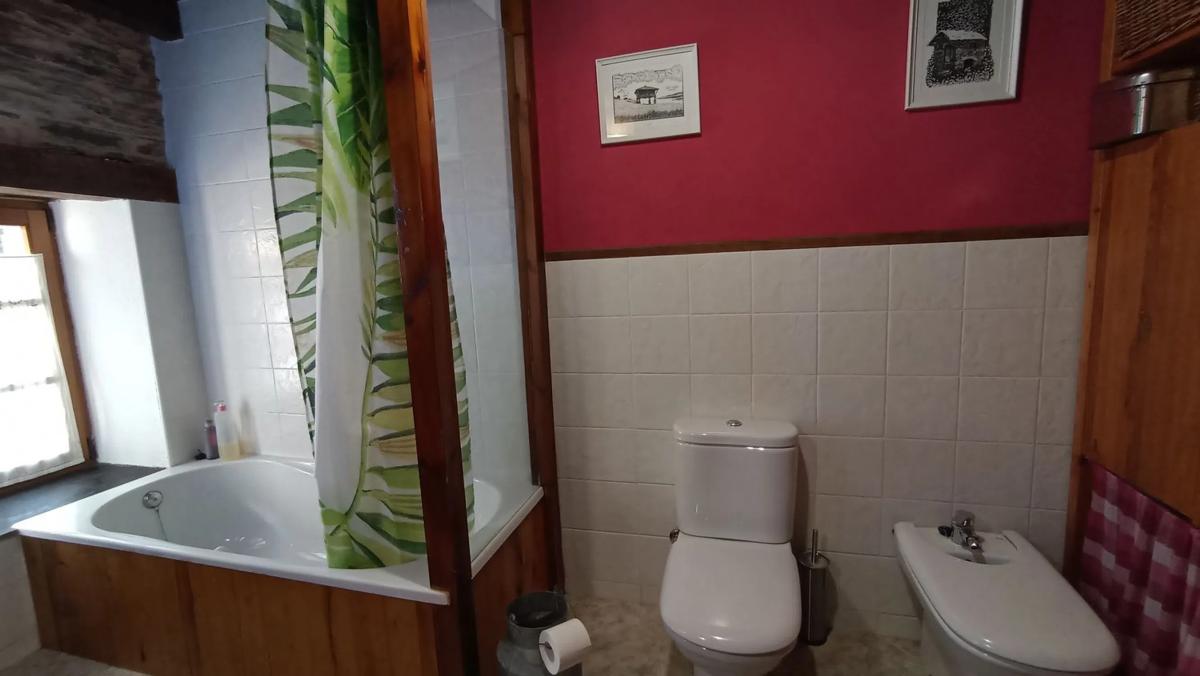 Properties for sale and rent in Spain photo 3