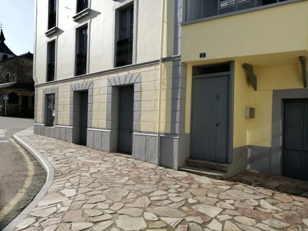 Casa de pueblo en calle Pedro de Pedre, 1 n thumbnail 2