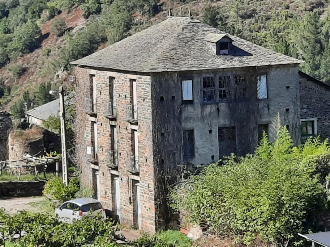 Propiedades en venta y alquiler en España photo 2