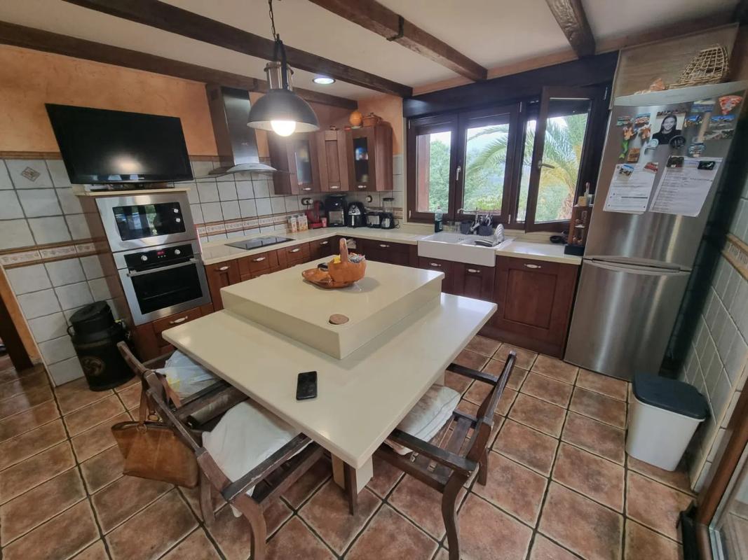 Недвижимость на продажу и в аренду в Испании photo 3