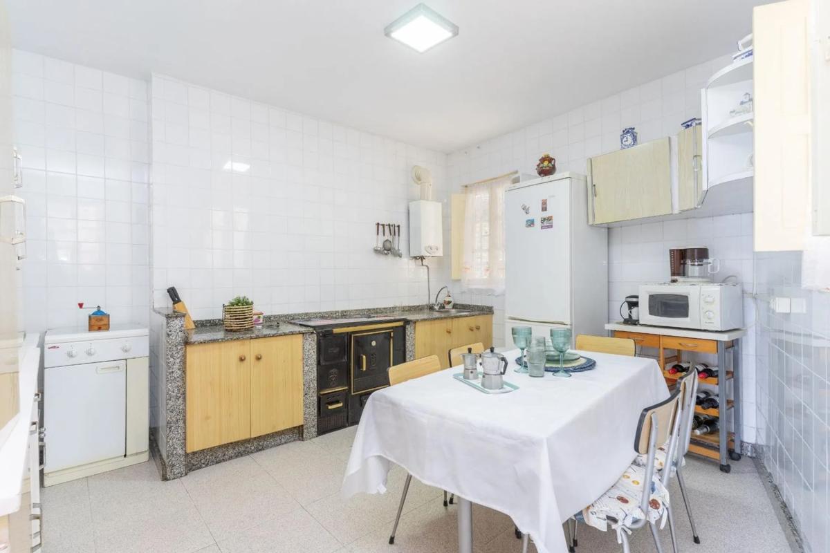 Properties for sale and rent in Spain photo 5