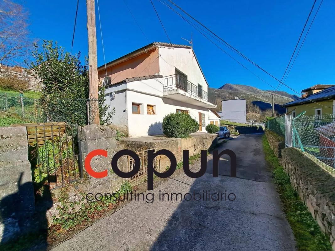 Properties for sale and rent in Spain photo 2