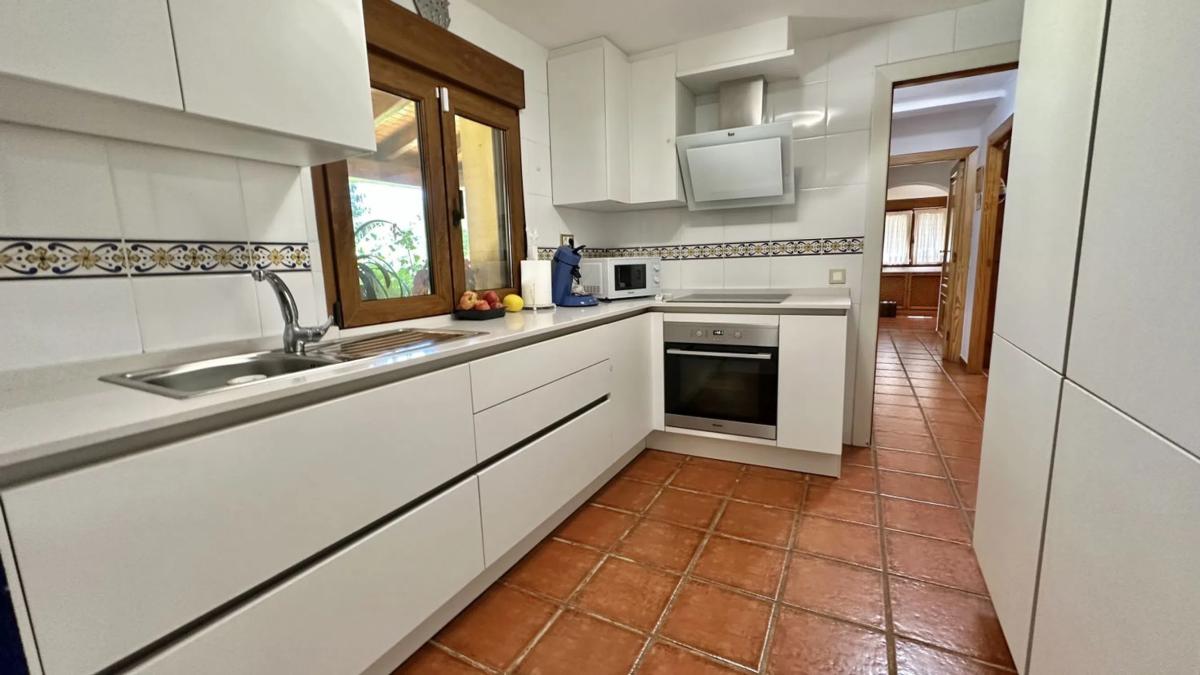Propiedades en venta y alquiler en España photo 2