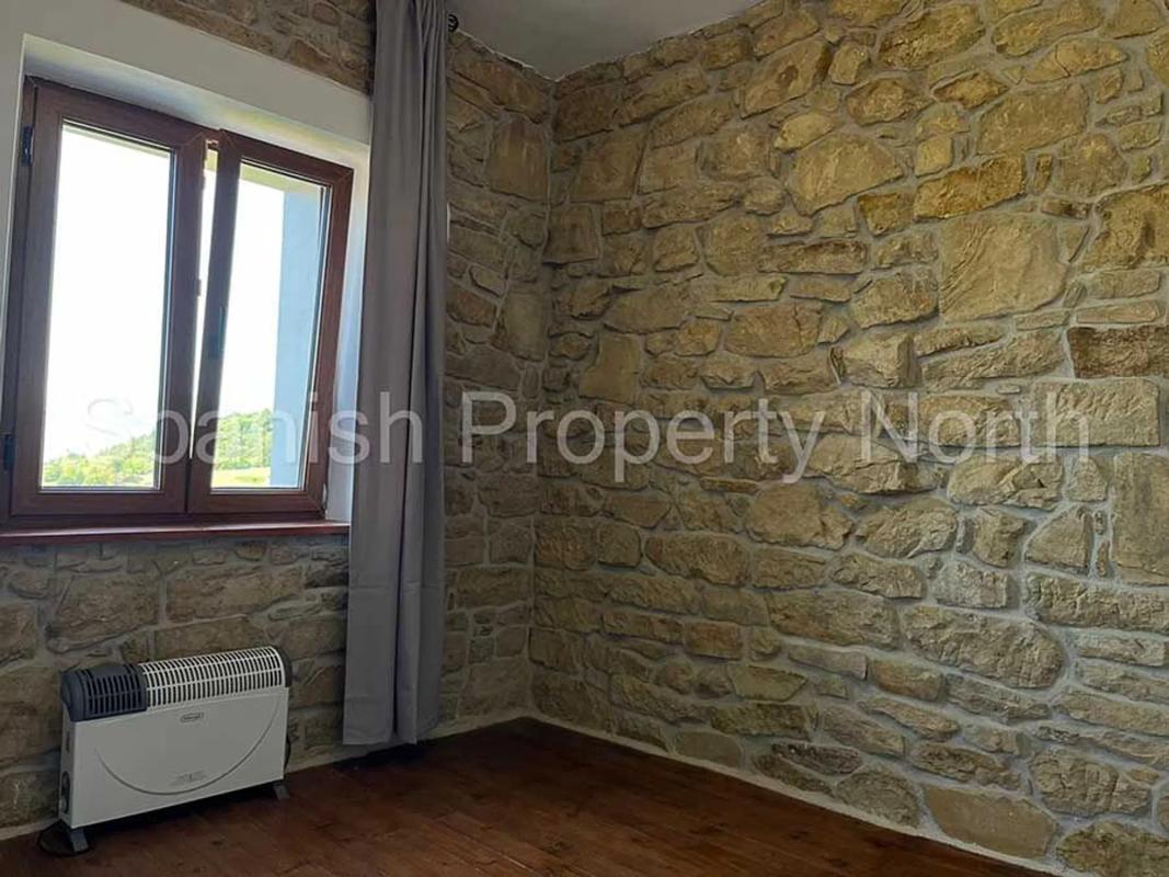 Properties for sale and rent in Spain photo 4