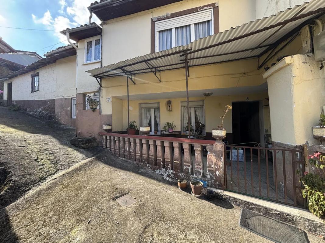 Properties for sale and rent in Spain photo 4