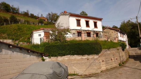 Casa de pueblo en Avenida, 8 photo 1