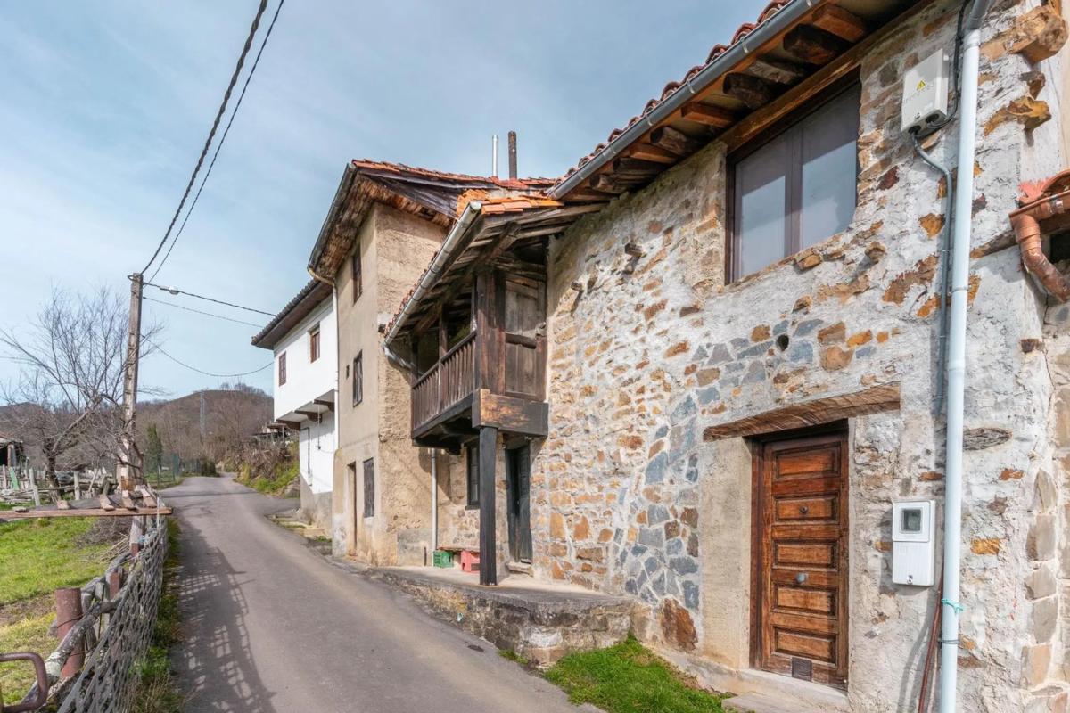 Propiedades en venta y alquiler en España photo 3
