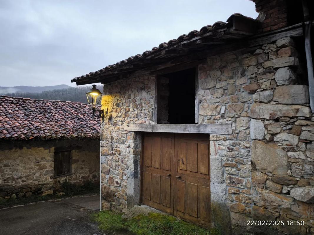Properties for sale and rent in Spain photo 3