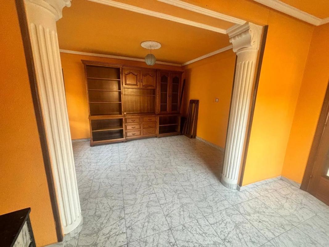 Propiedades en venta y alquiler en España photo 2