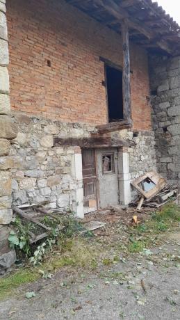 Rustic farm for sale in  El Barrio s/n SN , Caso photo 4