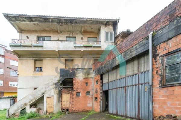 Casa independiente en avenida de Bimenes thumbnail 1