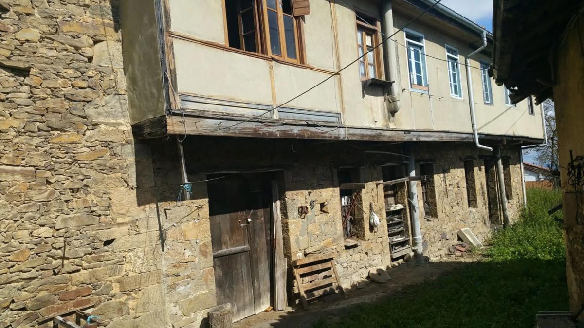 Propiedades en venta y alquiler en España photo 1