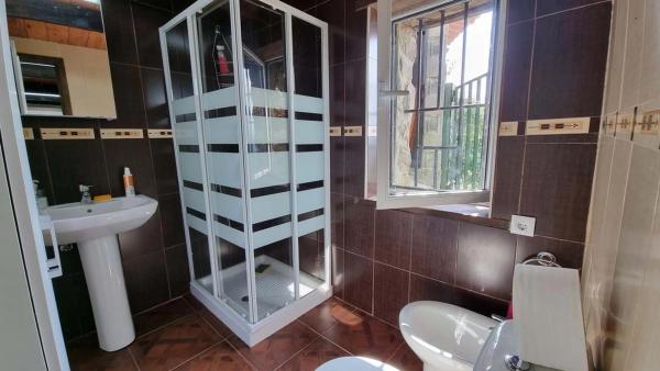 Casa independiente en Roiles photo 4