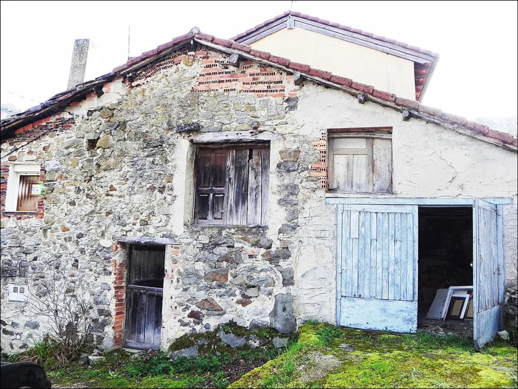 Propiedades en venta y alquiler en España photo 2