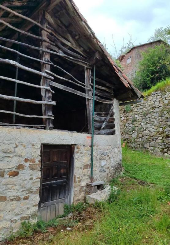 Propiedades en venta y alquiler en España photo 1