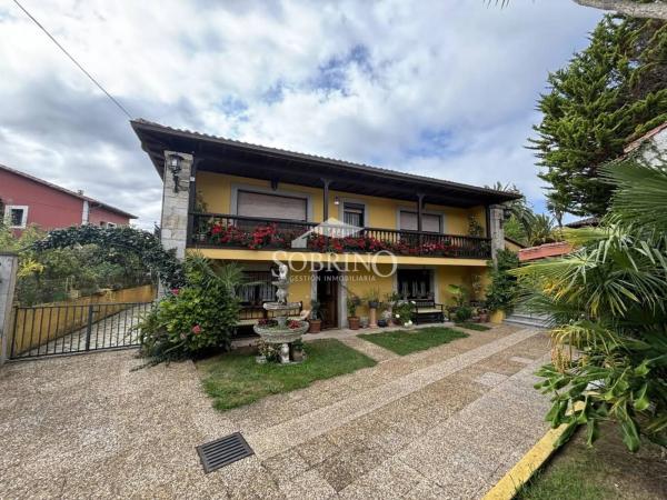 Casa independiente en calle Pancar photo 1