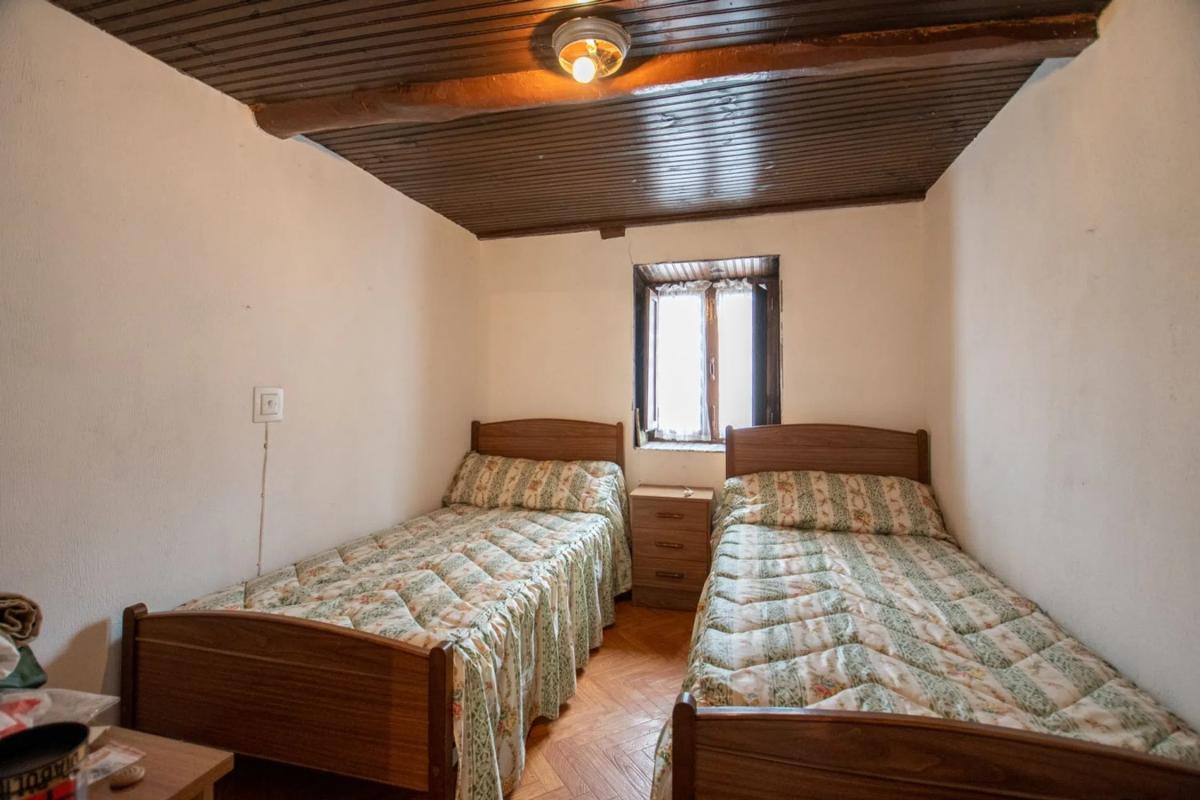 Propiedades en venta y alquiler en España photo 1
