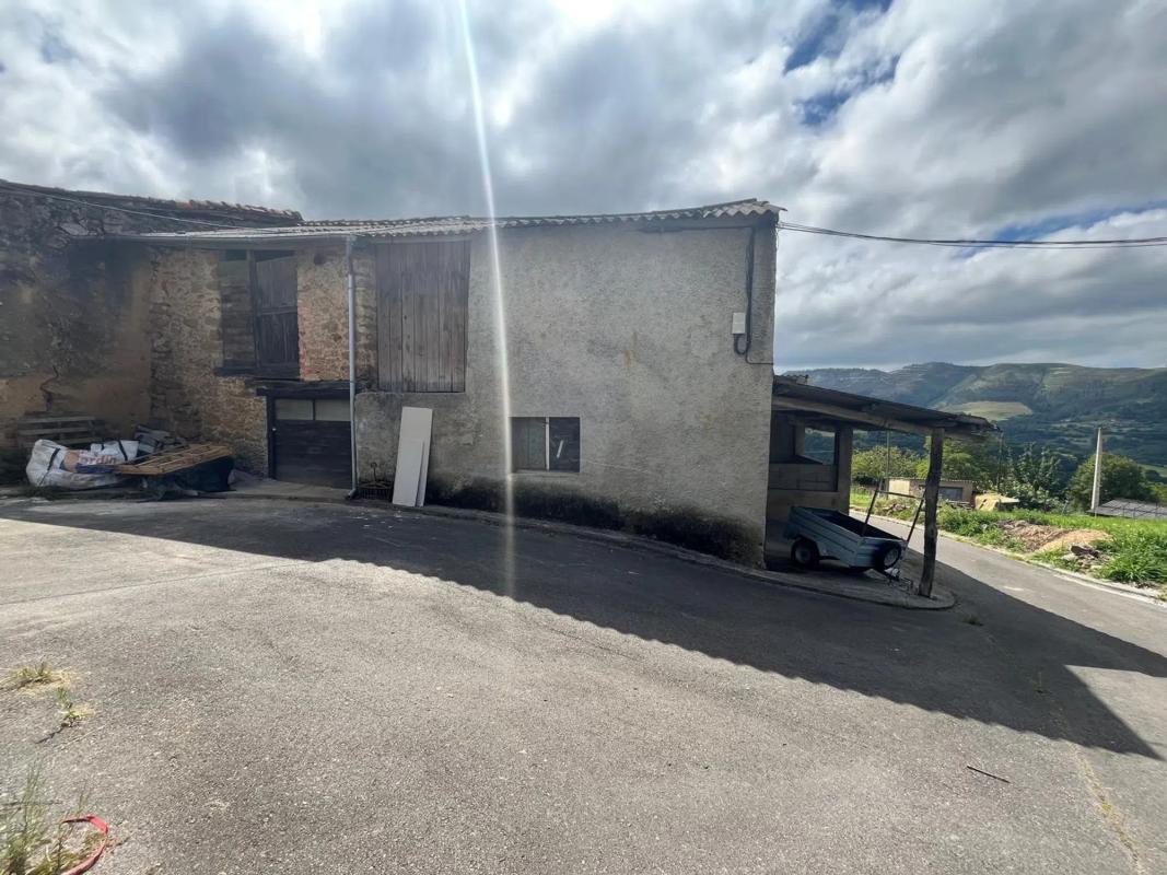 Properties for sale and rent in Spain photo 5