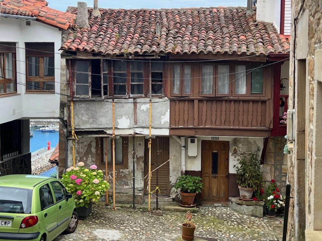 Properties for sale and rent in Spain photo 3