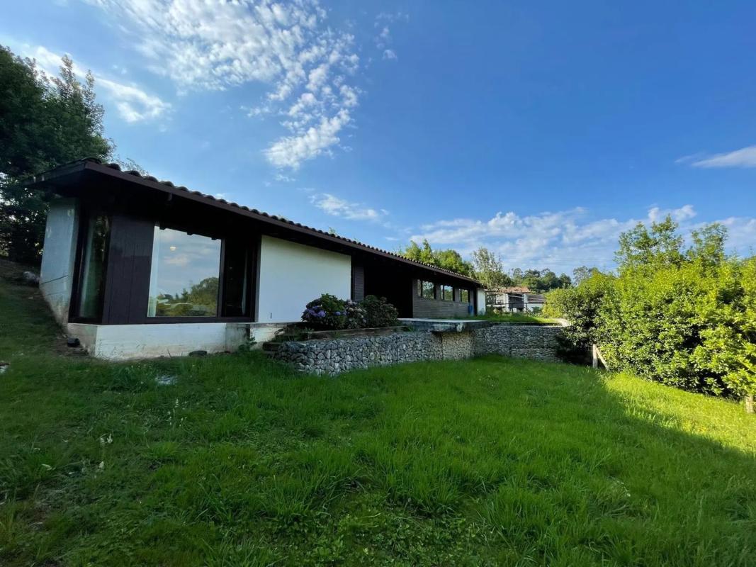 Properties for sale and rent in Spain photo 4