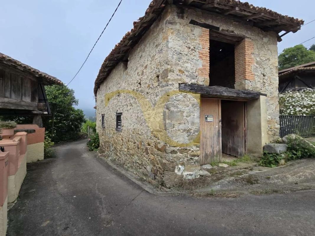 Properties for sale and rent in Spain photo 3