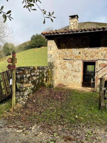 Casa rural en calle Oriente s/n Asturias photo 2