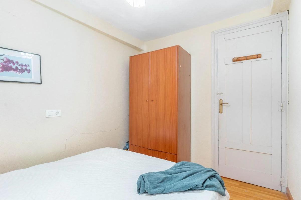 Properties for sale and rent in Spain photo 5