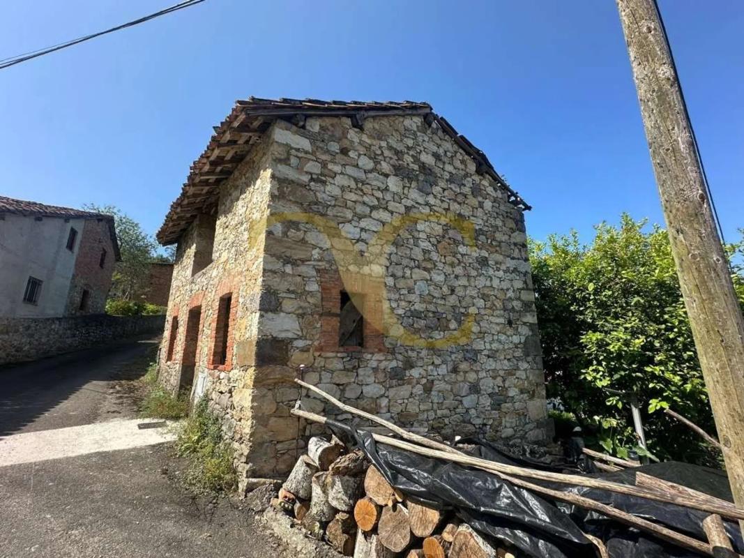 Properties for sale and rent in Spain photo 5