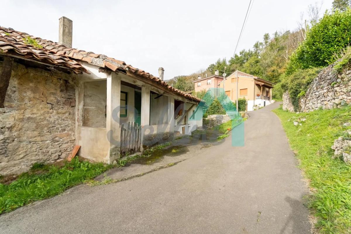 Properties for sale and rent in Spain photo 1