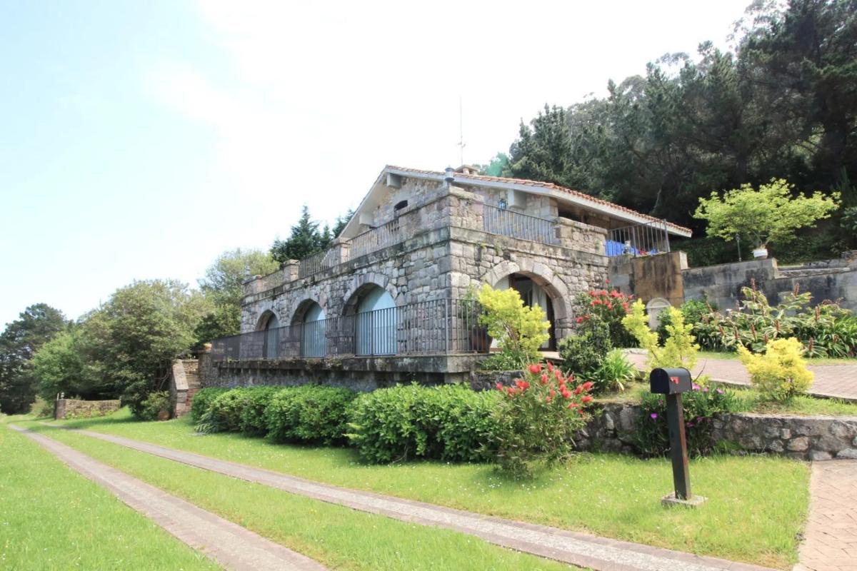 Properties for sale and rent in Spain photo 3