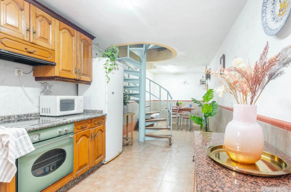 Propiedades en venta y alquiler en España photo 1