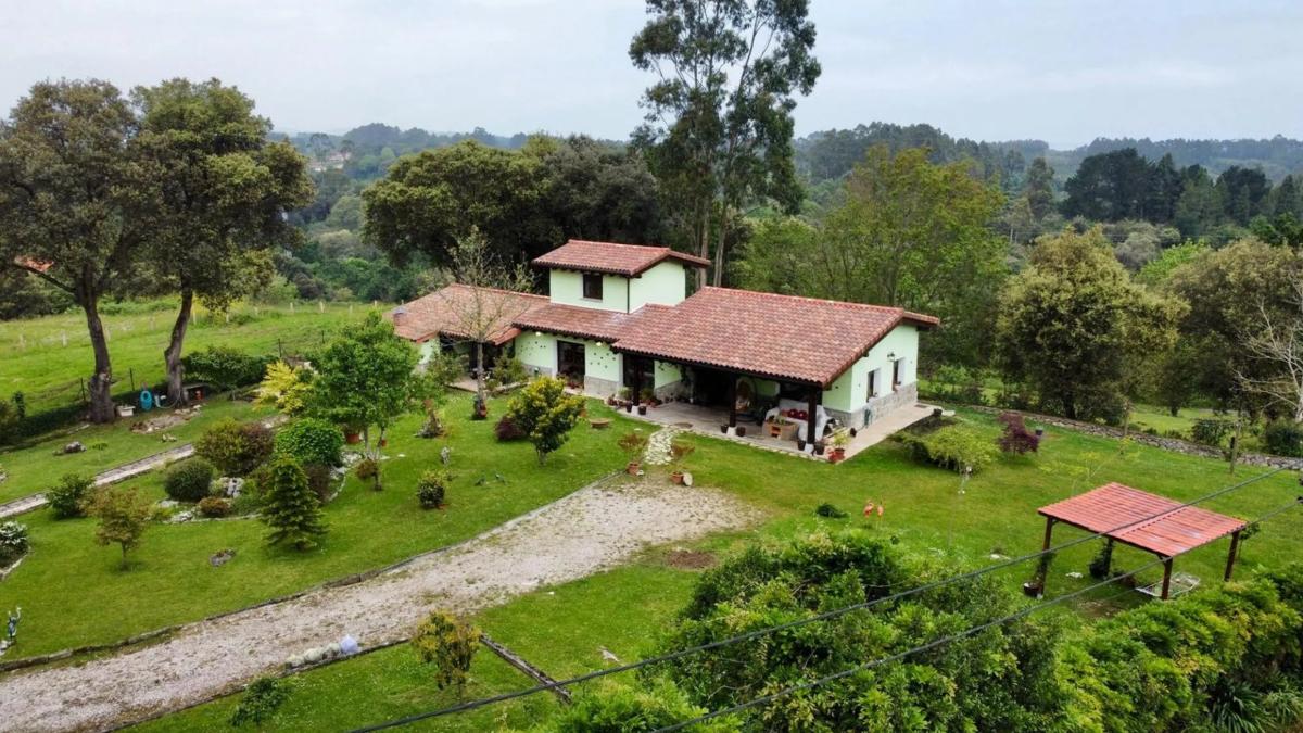 Properties for sale and rent in Spain photo 2