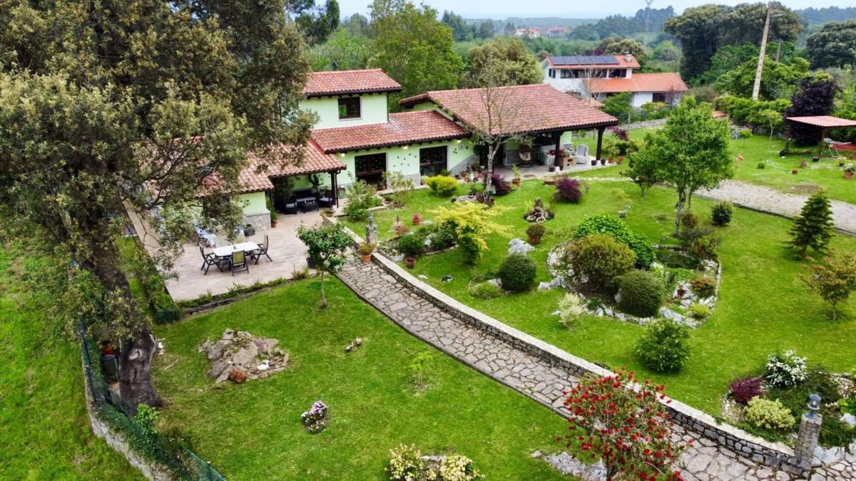 Properties for sale and rent in Spain photo 4