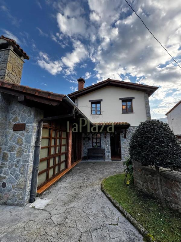 Properties for sale and rent in Spain photo 3