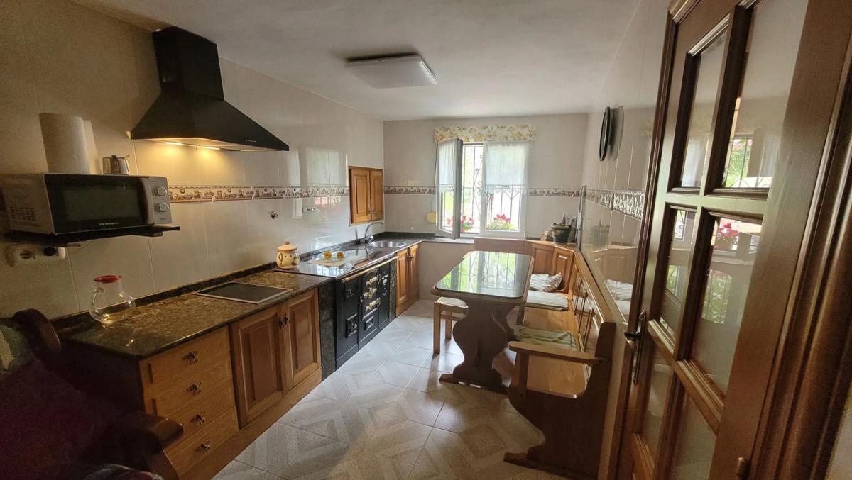 Properties for sale and rent in Spain photo 1