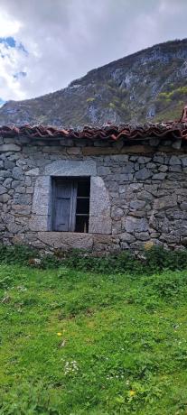 Casa de pueblo en Lugar Bulnes, 21 a thumbnail 1