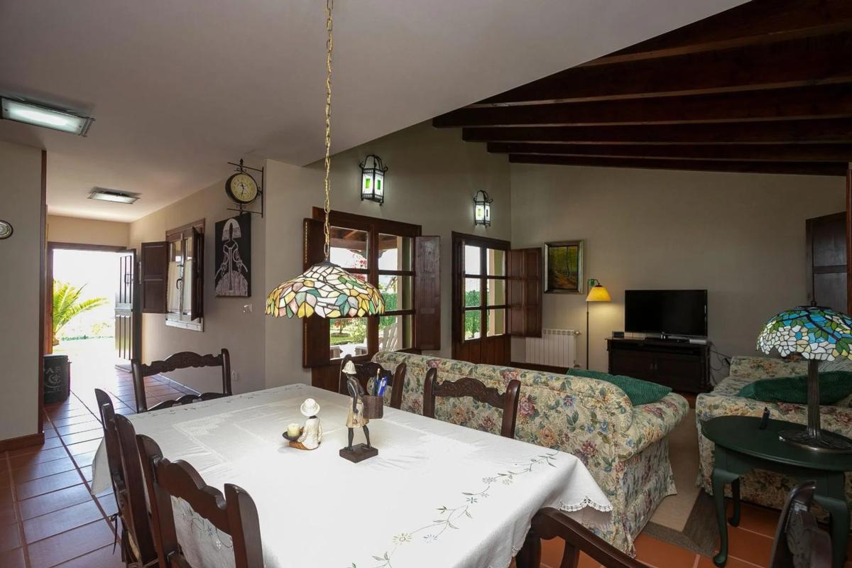 Properties for sale and rent in Spain photo 4