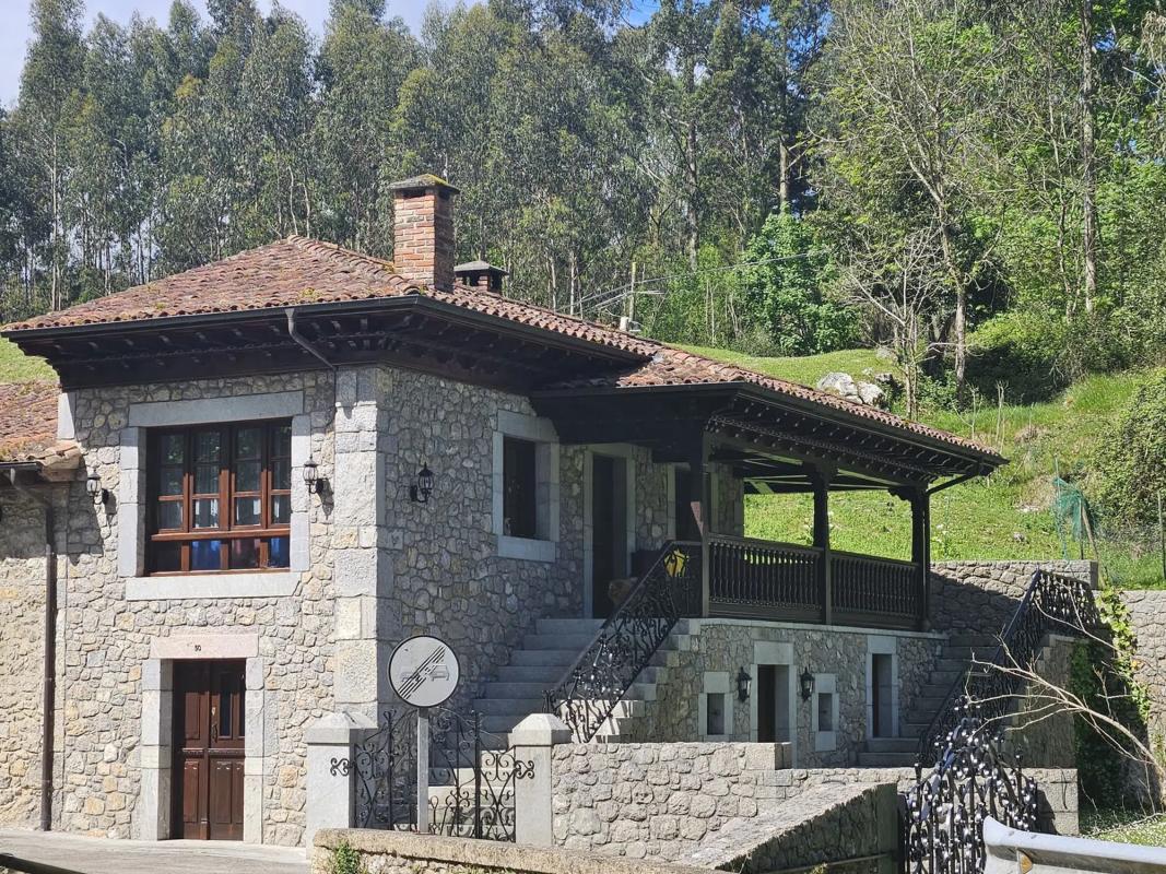 Properties for sale and rent in Spain photo 4