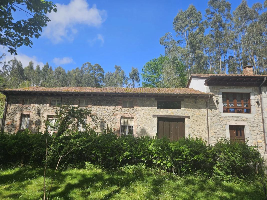 Properties for sale and rent in Spain photo 5
